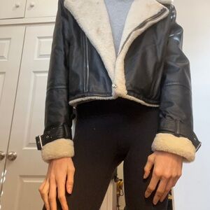 Hollister Black and Cream Leather Jacket with Sherpa Lining